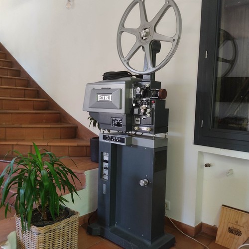 Projecteur eiki 6000 xenon - projecteur,