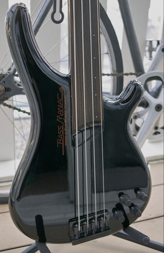 Bass maniac tune - bass, by
