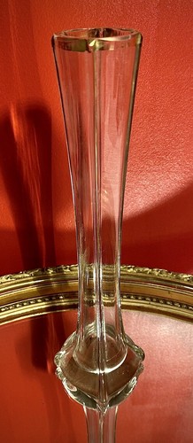 Baccarat grand vase - -,