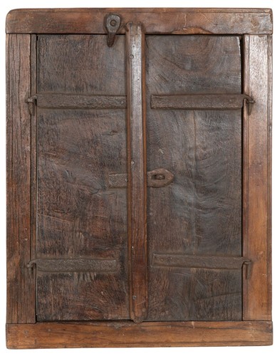 Fenêtre petite grille bois - fenêtre, en