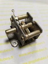 Condensateur Variable Capacitors 20 pF F 20%    Nos    1 Pcs          (Dep I6CV)