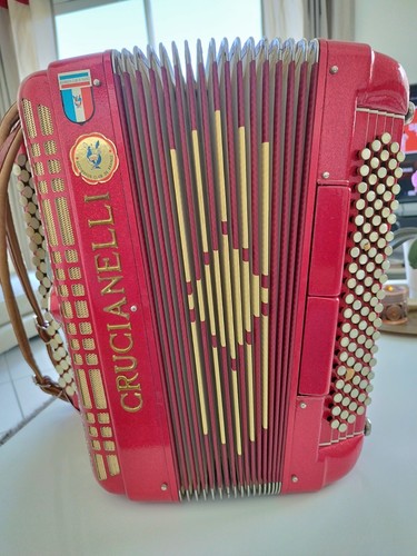 Accordéon crucianelli - accordéon,