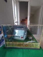 maquette voiture 1.8