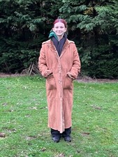 Manteau fausse peau retournée