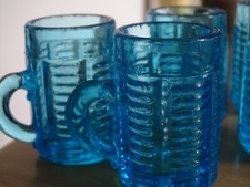 PORTIEUX 5 ANCIENS VERRES A