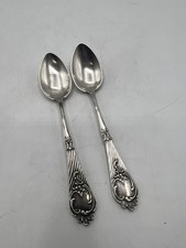 PAIRE DE CUILLERES A MOKA EN