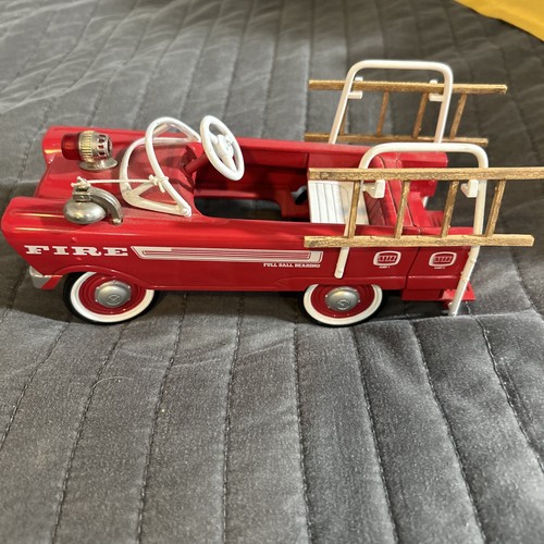 The chief fire dept red - chief,
