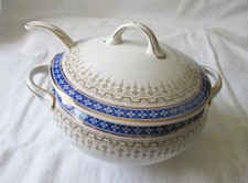 Petite Soupière à Bouillon - Porcelaine de Cauldon Grande Bretagne. XXème.