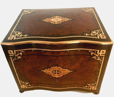 Cave A Liqueur Complète