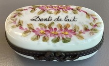 Boîte en porcelaine de
