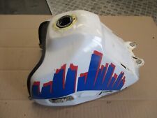 Réservoir d'essence pour