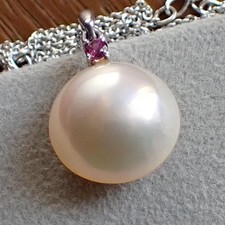 Collier en argent TASAKI Pearl
