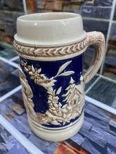 Chope de bière en grès bleu