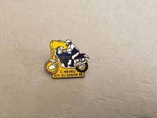 Pin's MOTO / BIKE / BIKER - Paris Dakar 86 - C. Neuveu (Enduro / trail) Honda