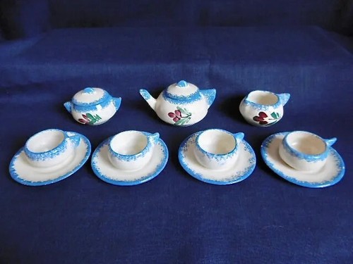 Jolie dinette ancienne - dinette,