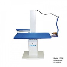 Table de repassage rectangulaire aspirante/chauffante, réseau vapeur