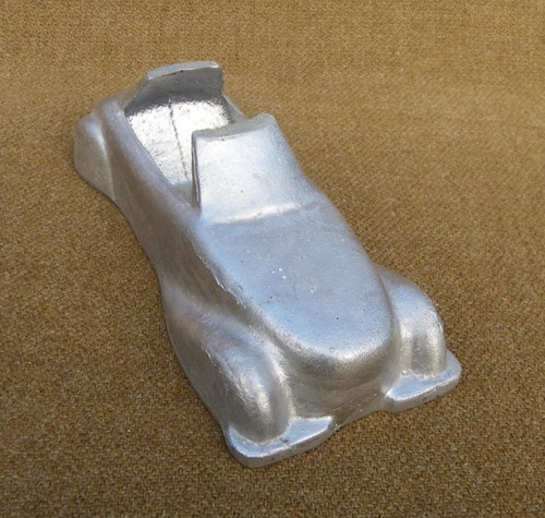 Voiture stylisée aluminium - stylisÉe,