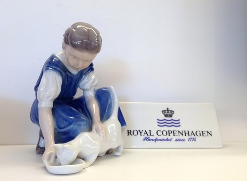 Royal copenhague figurine - royal,