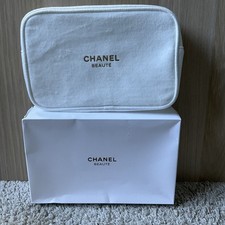 Partager Trousse De Beauté