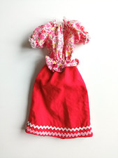 Robe de présentation de la poupée Sophie / Tressy de Bella, vintage 1977
