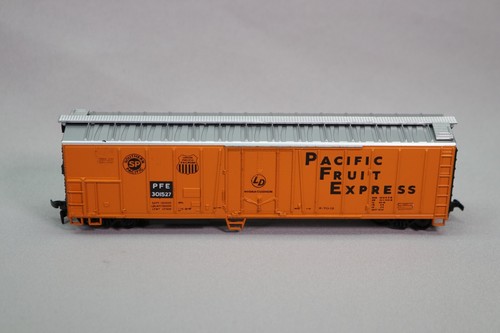 Lm386 train 87 wagon - 1/87,