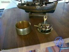 Sextant Instruments de navigation marine