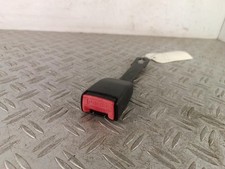 Attache ceinture avant droit RENAULT MASTER 2 PHASE 2 8200680602