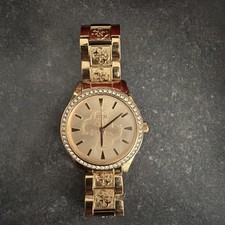 montre guess femme Or