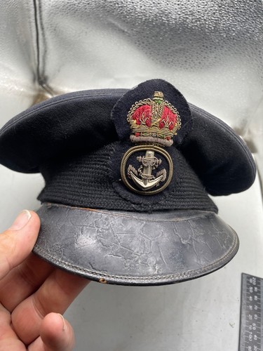 Casquette visière officier - À,