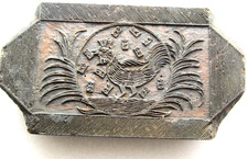 MOULE EN BOIS PATISSERIE