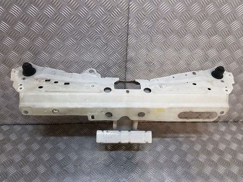 Traverse superieure armature