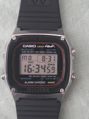 Casio 1000 montre digitale - montre,