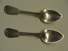 lot 2 Cuillères anciennes