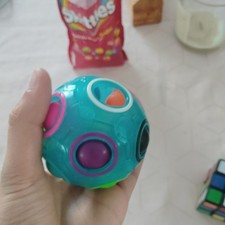Rubik's Cube 3x3x3 Pièces