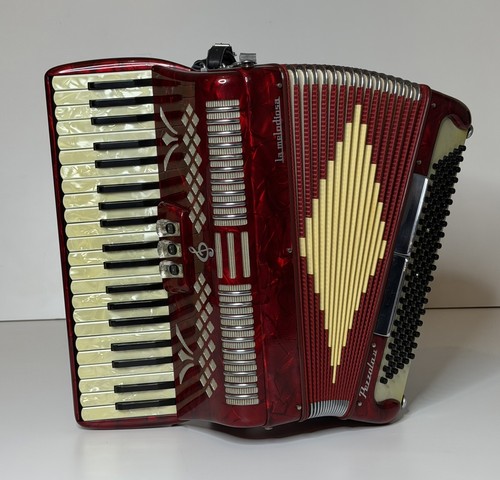 Pearl red melodiosa pezzolo - red,