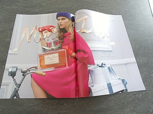 Publicité papier parfum - publicité,