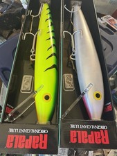 🔥2- rapala's 24.5” giant
