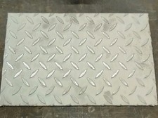 Tôle Inox Striée Grain De Riz                395mm X 250mm Épaisseur 4mm