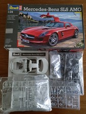 Revell Mercedes-Benz SLS AMG kit 1/24