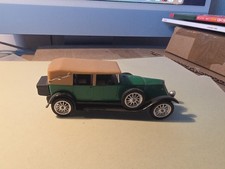 Voiture Miniature Renault 40cv