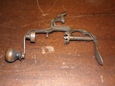 Ancien sertisseur pour charger les cartouches de chasse