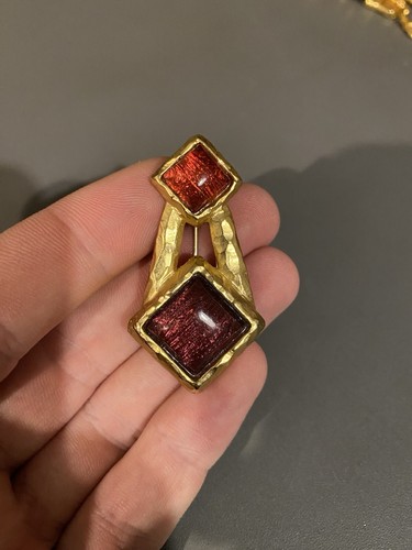 Broche bijoux fantaisie - ,, motif