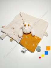 Doudou Plat/Mouchoir Tiga Girafe Beige/Gris Veloudoux Attache Tétine - Noukies