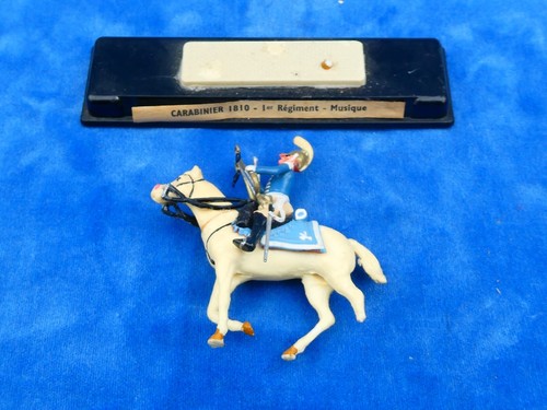 Superbe figurine mdm - mdm,