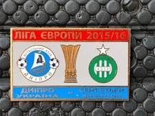 PINS BADGE FOOTBALL SOCCER