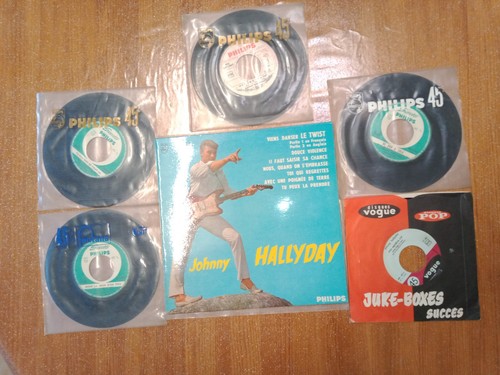 Lot disques 33 tours et - ,