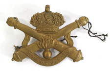 Insigne militaire de coiffure