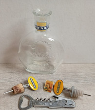 Lot 5 objets Ricard carafe verre + limonadier + 2 bouchon verseur  pin's