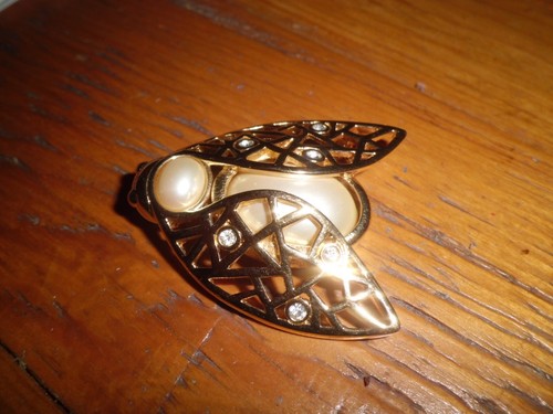 MAGNIFIQUE BROCHE CHRISTIAN