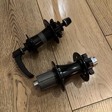 Paire De Moyeux Av 100x9 Ar 12x142 Avec Blocage DT Swiss